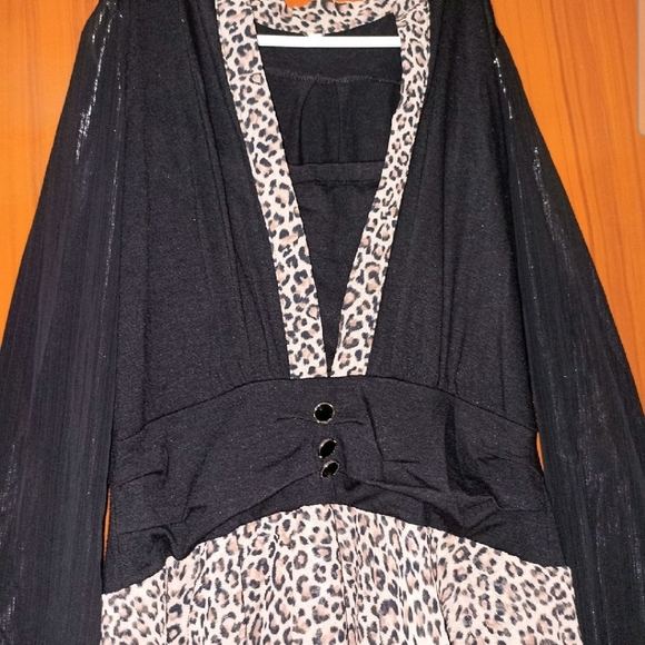 Leopard Import🔥 Dress - Picture 3 of 5